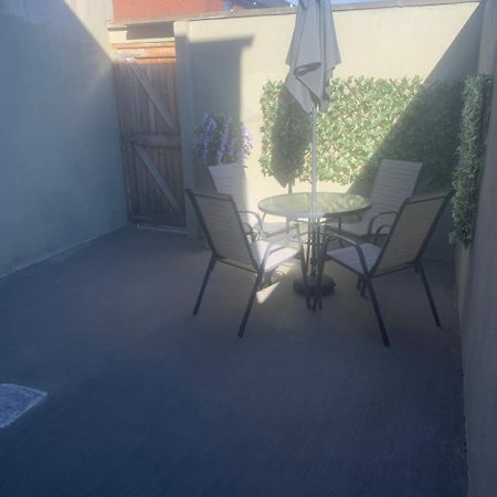 2 Bedroom Cheerful House Close To City Center Belfast Exteriör bild
