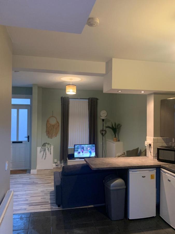 2 Bedroom Cheerful House Close To City Center Belfast Exteriör bild