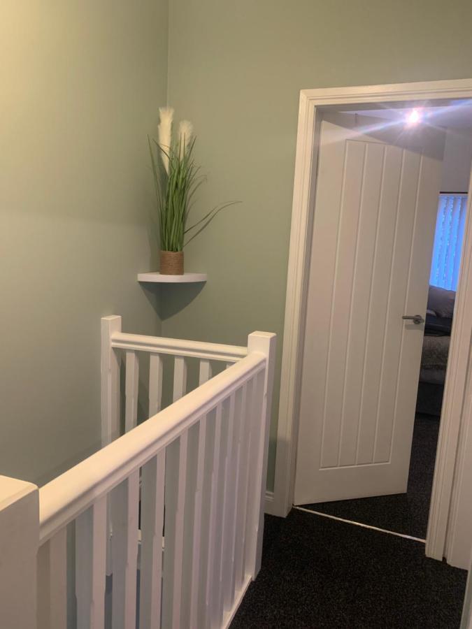 2 Bedroom Cheerful House Close To City Center Belfast Exteriör bild