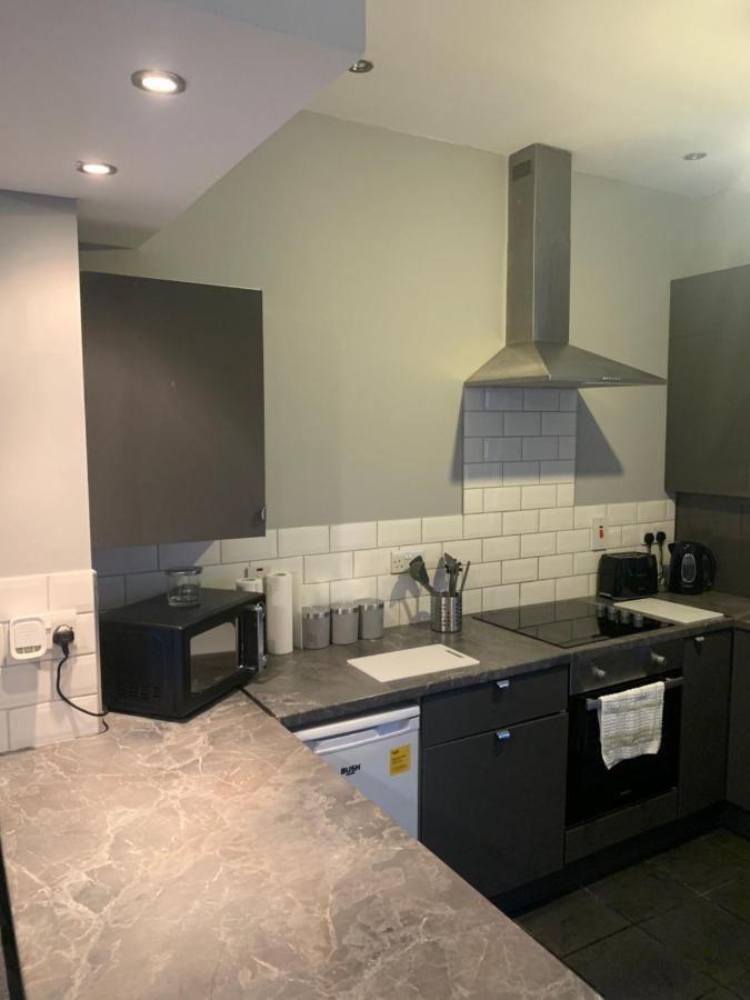 2 Bedroom Cheerful House Close To City Center Belfast Exteriör bild