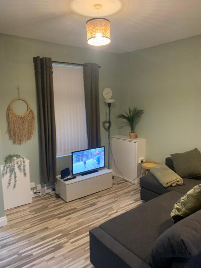 2 Bedroom Cheerful House Close To City Center Belfast Exteriör bild